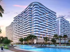 Stunning Lagoon View| Resort Living| Middle-floor