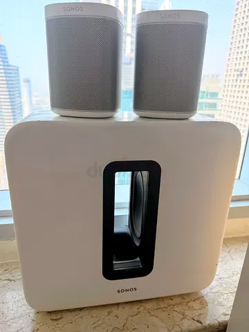 Pair of Sonos Play:1 Wireless Speakers - White + Sonos SUB ( all Gen 2 ) sold as Set only !