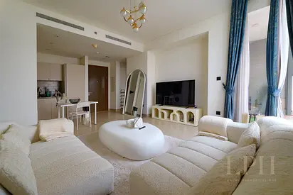 Top Floor | Furnished 2BR | Creek Vista