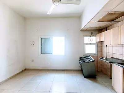 Affordable price studio with AC near to ambassador school in muwaileh