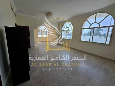 Family villa for rent in Al Sharqan Spacious, fully finished, and with a practical two story layout Located in a quiet area offering comfort and eas