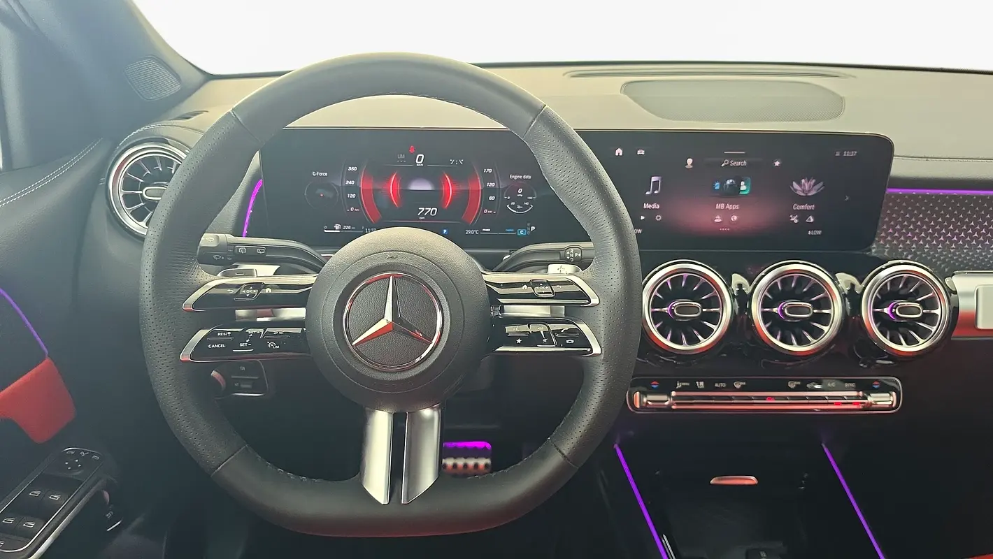 Mercedes-Benz GLB-Class 2025