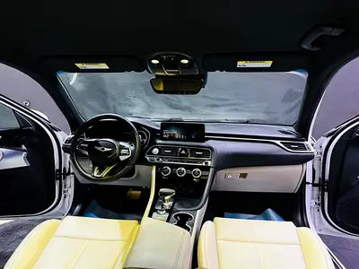 2023 Genesis G70 — фото 11