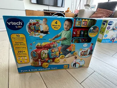 VTech Baby Push and Ride Alphabet Train
