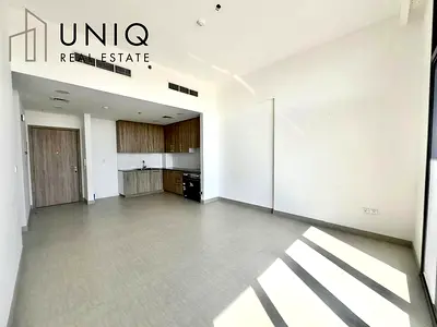 2 Bedroom | VACANT | Ready to Move | Corner Unit