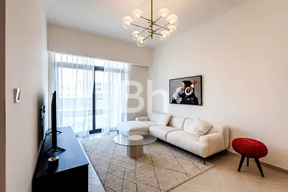 Furnished | Balcony and Parking | Vacant