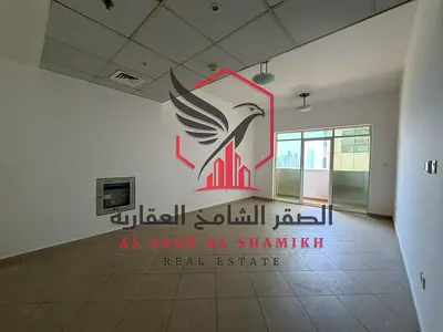 غرفتيين ماستر وصالة | مساحات واسعة | بلكونة باطلالة مفتوحة | خزائن مدمجة في الحائط | تسهيلات في السداد | موقع مميز | قريبة من الكورنيش