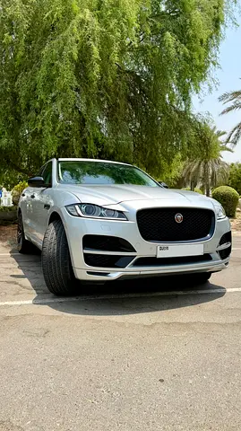 صورة مصغرة 2 لـ 2020 Jaguar F-PACE