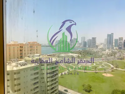اجمل غرفه وصاله المجاز اتنين تكيف مجاني اطلاله بحريه موقع مميز قريب من شارع جمال عبدالناصر تسهيلات في الدفعات