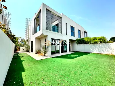 LUXURY 4BHK VILLA WITH GARDEN AND MAID ROOM
