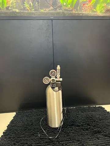 🌿 URGENT SALE – Professional CO₂ Kit for Planted Aquarium 🌿