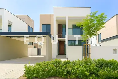 Exclusive | Prime Location | Huge Plot | Brand New