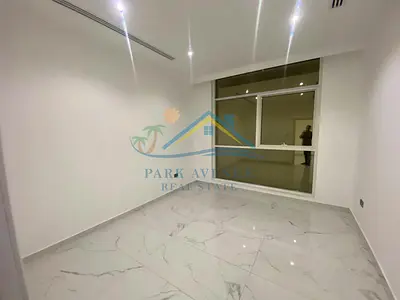 Luxurious Beautiful 1bhk with with spacious living hall Affordable Rent WalKing Distance to Mazayed Mall