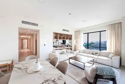 Burj & Sea View | Brand new | Large layout