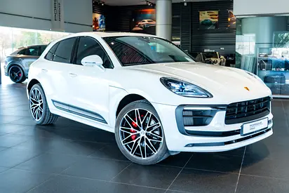 2024 Porsche MACAN photo 5
