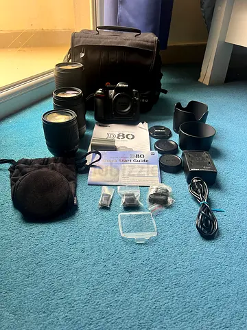 Nikon D80 Kit + AF-S 70-300mm f/4.5-5.6G ED VR Lens (New Battery & Charger)
