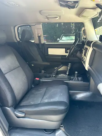 2015 Toyota FJ CRUISER — фото 8