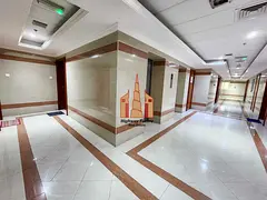 Luxury 1bhk apartment with wardrobe Near to sahara mall full family building