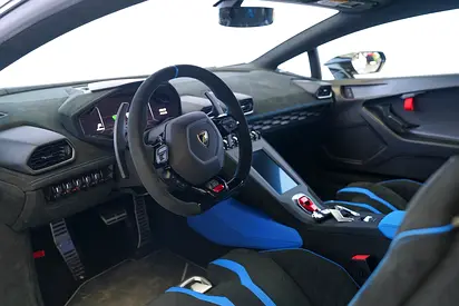 2022 Lamborghini HURACAN — миниатюра 7