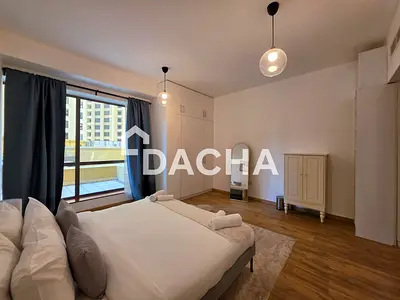 Low Floor | Upgraded | Fully Furnished | Vacant