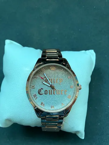 Gold-tone Couture Women's Wristwatch with Glitter Dial
