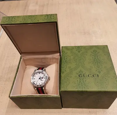Gucci sport watch Genuine 42 mm flawless good as new