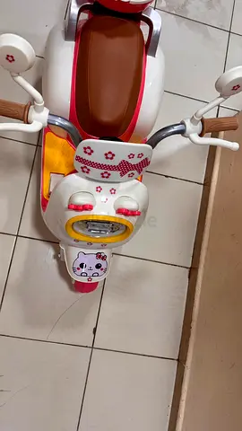 Kids Electric Ride-On Scooter/Bike with Charger – Only 8 Days Old – Like New