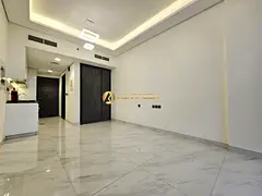 Exquisite Studio | Great Amenities | Fitted Goods