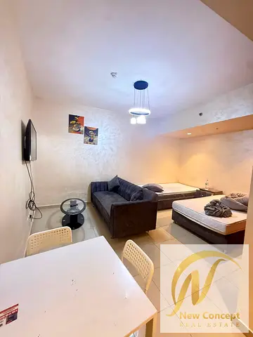 امتلك استوديو فاخر في Corniche Residences على كورنيش عجمان بسعر 350,000 درهم فقط