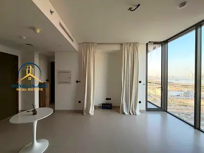 Downtown Views | Open and Bright | High Floor