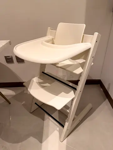 Stoke Tripp trapp white baby chair