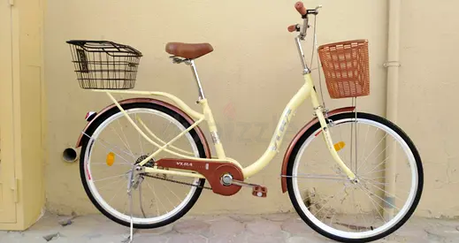 Cruiser bike Brand New free delivery high quality with sold adjustable seat and frunt back baskets