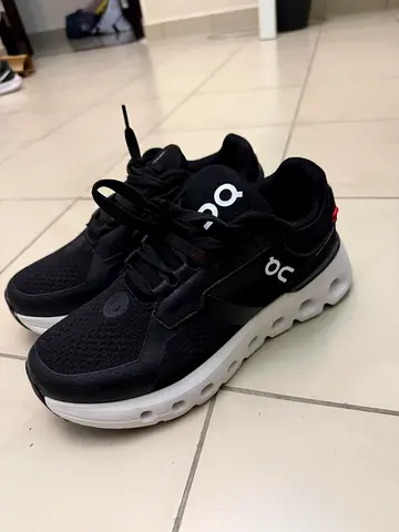 On Running Cloudswift Black Men's Running Shoes, Size (42).