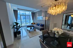 Upgraded | Canal View | 3 Balconies | 2 Parkings