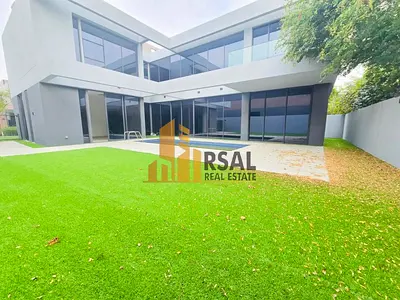 Very Specious 5BR with Private pool in sendian
