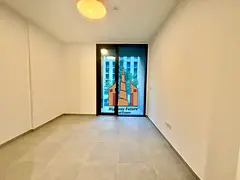 Prime location huge siza studio in 38k balcony wardrobes 1parking free