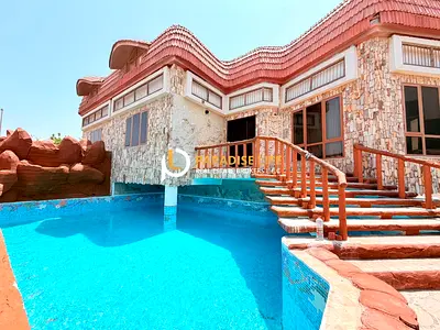 3 BEDROOMS MASTERS PRIVATE POOL READY TO MOVE