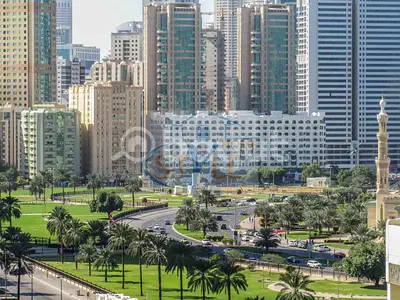شقة غرفتين نوم في المجاز 2، مباشرة إلى طريق الملك فيصل