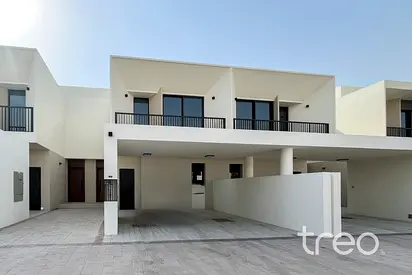 Single Row | Private Location | Best Deal