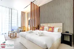 Spacious Unit With Private Jacuzzi on the Balcony