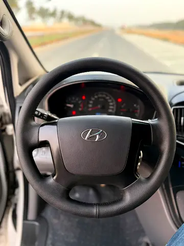 2020 Hyundai H1 — миниатюра 12