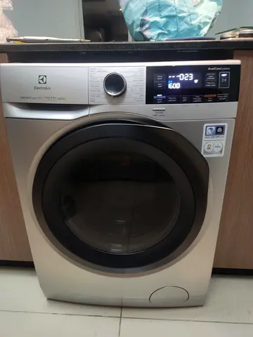 Electrolux Premium 10/6 KG Washer Dryer, 1600 RPM, Freestanding Fully Automatic Front Load Combo Was