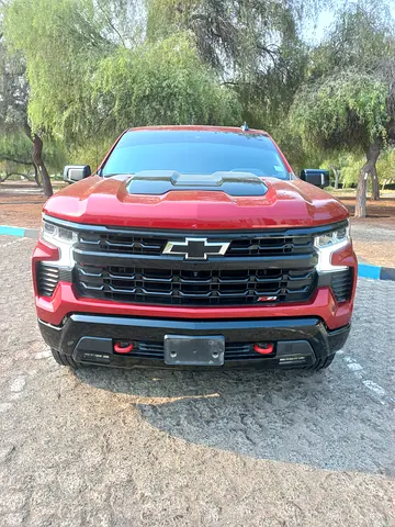 Chevrolet Silverado 1500 LT Trail Boss 2023 | GCC Specs | Low Mileage | Off-Road Ready