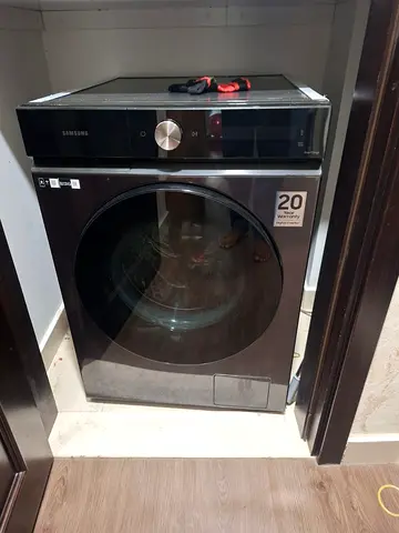 Samsung Bespoke 11.5 kG Washing machine same like new condition