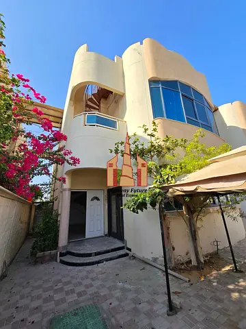 Near beach semi furnished like new 4 bedroom villa hall Majlis parking All master room balcony 100k