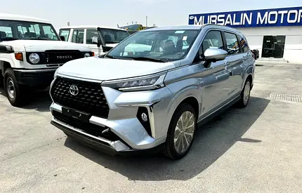 Toyota Veloz 1.5L 2025 GCC White Petrol (Export Only)