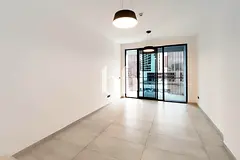 Move In Ready | Unfurnished | Up to 6 cheques