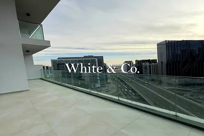 High Floor | Fully Furnished | Large 1 Bed