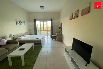 Fully Furnished Studio Ii Next To Metro Ii Vacant