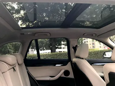 BMW X1 sDrive20i 2019 GCC Full option - 2.0L Twin turbo